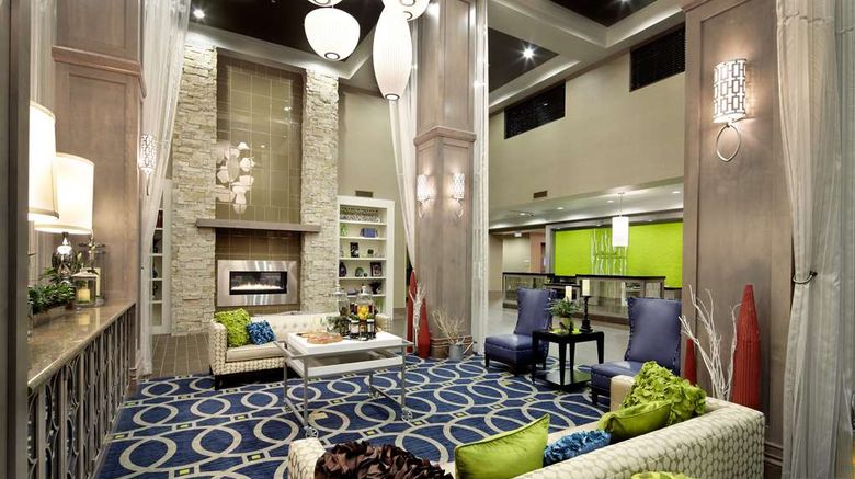 <b>Hilton Garden Inn Texarkana Lobby</b>. Images powered by <a href="https://iceportal.shijigroup.com/" title="IcePortal" target="_blank">IcePortal</a>.