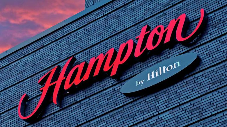 <b>Hampton by Hilton Berlin City West Exterior</b>. Images powered by <a href="https://iceportal.shijigroup.com/" title="IcePortal" target="_blank">IcePortal</a>.