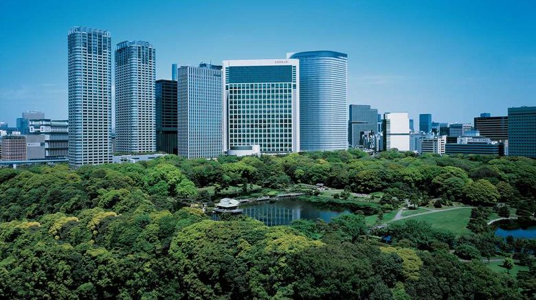 <b>Conrad Tokyo Exterior</b>. Images powered by <a href="https://iceportal.shijigroup.com/" title="IcePortal" target="_blank">IcePortal</a>.