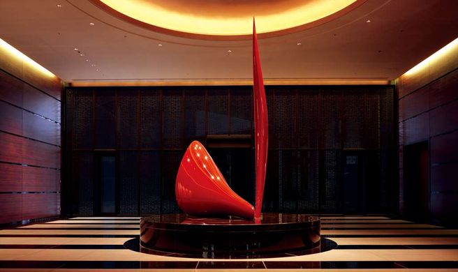 Conrad Tokyo Lobby