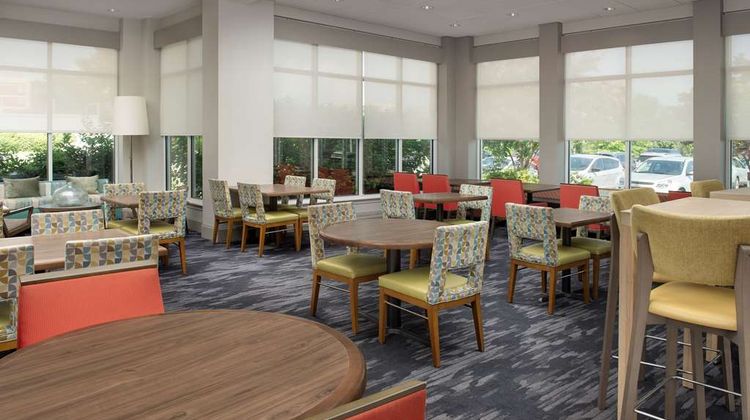 Hilton Garden Inn Cedar Bluff Restaurant