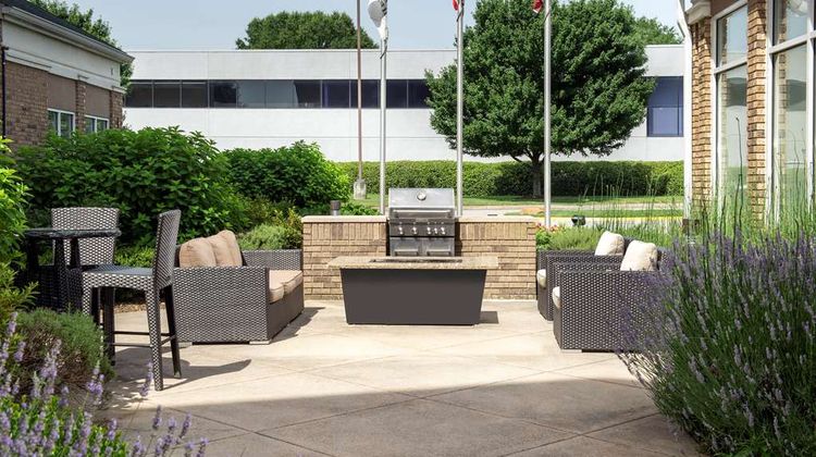 Hilton Garden Inn Cedar Bluff Restaurant