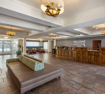 Hampton Inn Ukiah Lobby