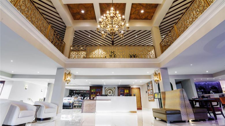 <b>Hilton St Augustine Historic Bayfront Lobby</b>. Images powered by <a href="https://iceportal.shijigroup.com/" title="IcePortal" target="_blank">IcePortal</a>.