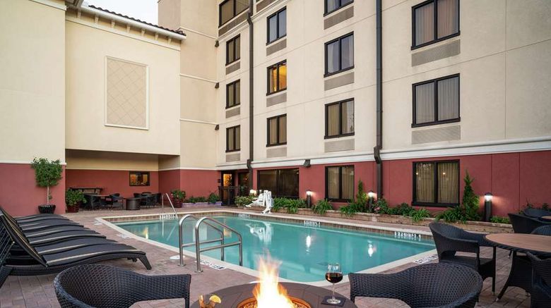 <b>DoubleTree St Augustine Pool</b>. Images powered by <a href="https://iceportal.shijigroup.com/" title="IcePortal" target="_blank">IcePortal</a>.
