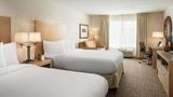<b>DoubleTree by Hilton Hotel Vancouver Room</b>. Images powered by <a href="https://iceportal.shijigroup.com/" title="IcePortal" target="_blank">IcePortal</a>.