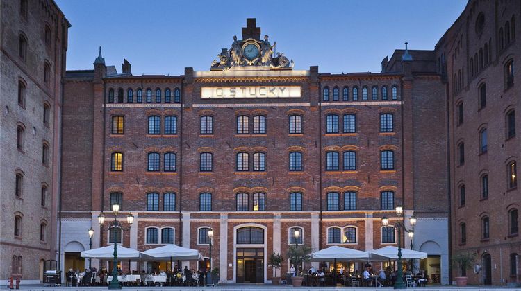 Hilton Molino Stucky Venice Exterior