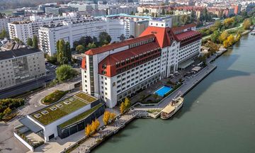 Hilton Vienna Danube Waterfront