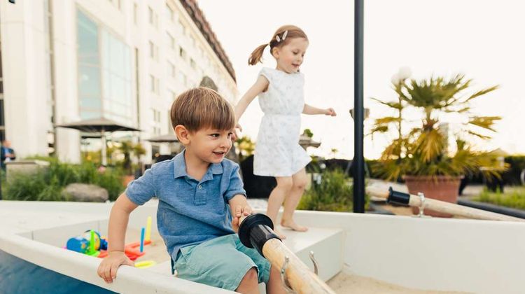 Hilton Vienna Danube Waterfront Recreation