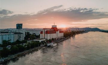 Hilton Vienna Danube Waterfront