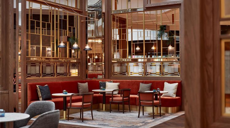 Hilton Vienna Park Lobby