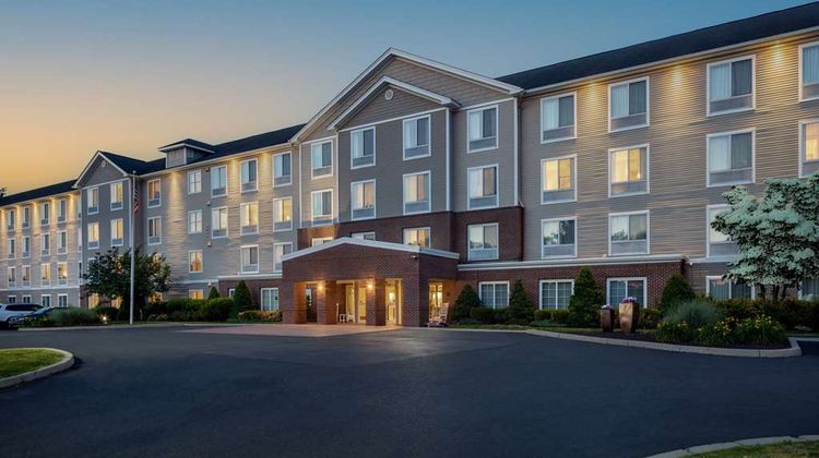 Homewood Suites Wallingford Meriden Exterior