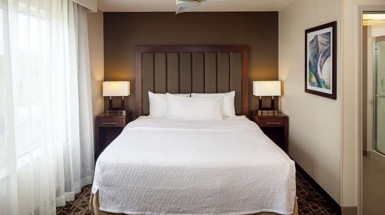 <b>Homewood Suites Wallingford Meriden Room</b>. Images powered by <a href="https://iceportal.shijigroup.com/" title="IcePortal" target="_blank">IcePortal</a>.
