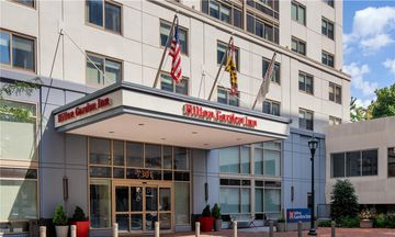 Hilton Garden Inn Bethesda