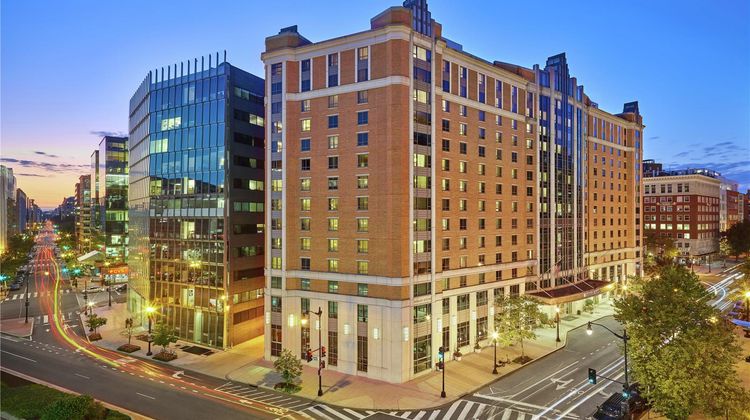 Embassy Suites Washington DC Conv Ctr Exterior