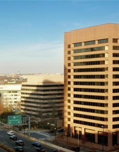 Embassy Suites Hotel Crystal City