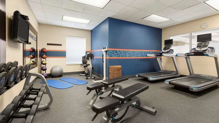 Hampton Inn & Suites Herndon-Reston Health
