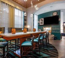 Hampton Inn & Suites Herndon-Reston Lobby