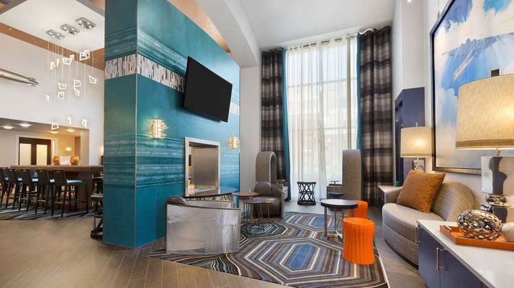 Hampton Inn & Suites Herndon-Reston Lobby