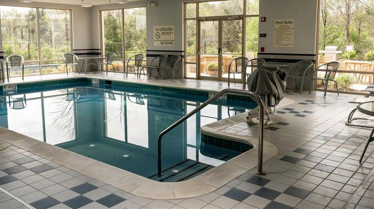 Hampton Inn & Suites Leesburg Pool