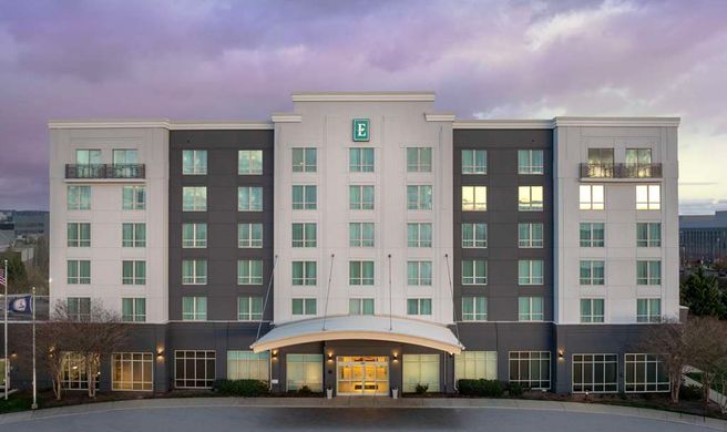 Embassy Suites Dulles - North/Loudoun Exterior