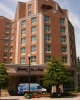 Hampton Inn Arlington Crystal City DCA