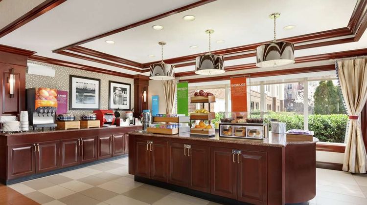 Hampton Inn Dulles/Cascades Restaurant