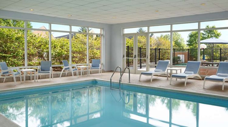 Hampton Inn Dulles/Cascades Pool