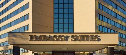 Embassy Suites Tysons Corner Exterior