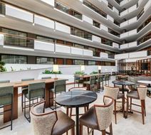 Embassy Suites Tysons Corner Lobby