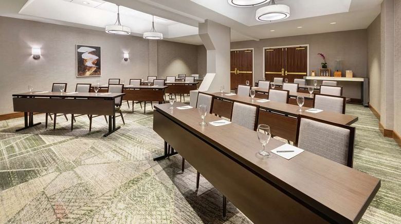 <b>Embassy Suites Tysons Corner Meeting</b>. Images powered by <a href="https://iceportal.shijigroup.com/" title="IcePortal" target="_blank">IcePortal</a>.