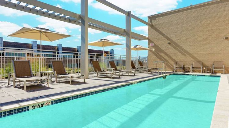 Hilton Garden Inn Washington/Georgetown Pool