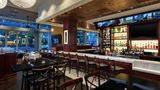 <b>Hilton Garden Inn Washington/Georgetown Restaurant</b>. Images powered by <a href="https://iceportal.shijigroup.com/" title="IcePortal" target="_blank">IcePortal</a>.