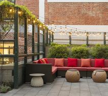 Hilton Garden Inn Washington/Georgetown Exterior