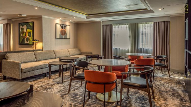 Hilton London Watford Lobby