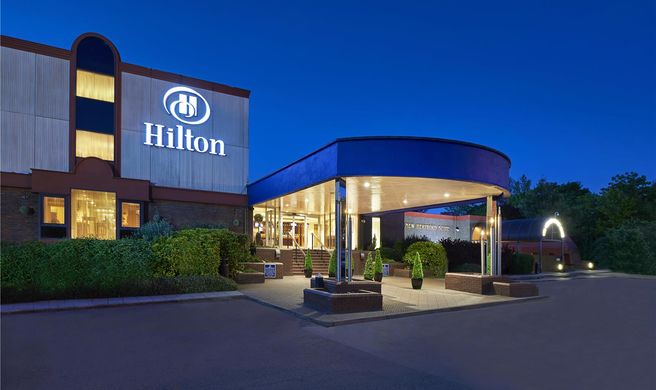 Hilton London Watford Exterior