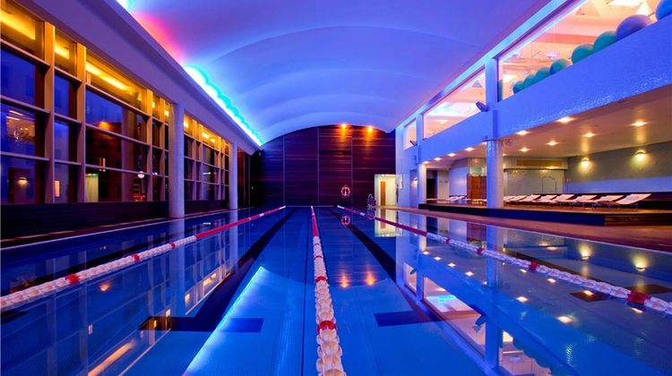 Hilton Warsaw City Pool