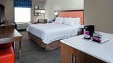 <b>Hampton Inn Woodbridge Room</b>. Images powered by <a href="https://iceportal.shijigroup.com/" title="IcePortal" target="_blank">IcePortal</a>.