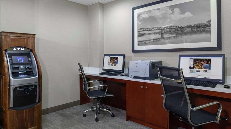 <b>Hampton Inn Woodbridge Lobby</b>. Images powered by <a href="https://iceportal.shijigroup.com/" title="IcePortal" target="_blank">IcePortal</a>.