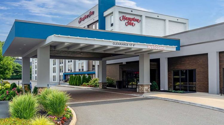 Hampton Inn Woodbridge Exterior