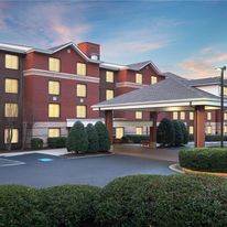 Homewood Suites by Hilton Williamsburg