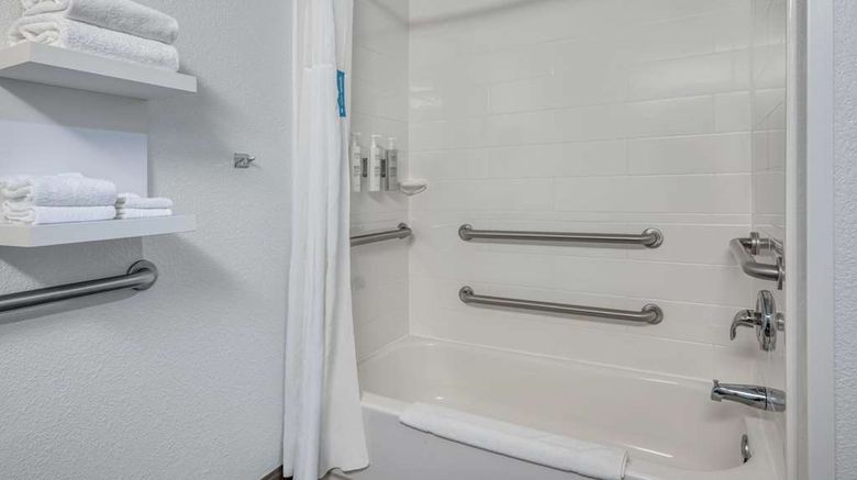 <b>Hampton Inn Washington Court House Room</b>. Images powered by <a href="https://iceportal.shijigroup.com/" title="IcePortal" target="_blank">IcePortal</a>.