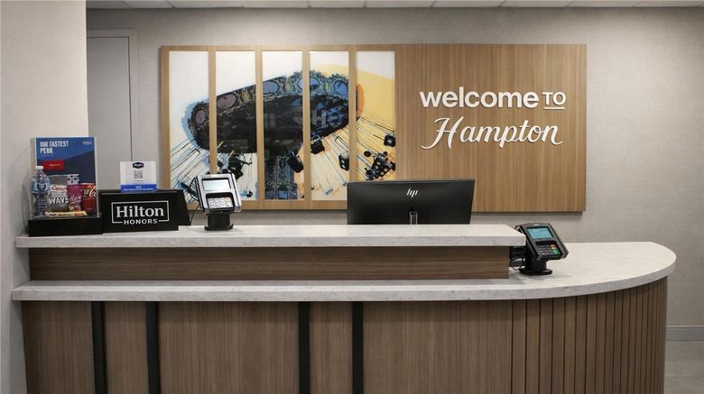 <b>Hampton Inn Washington Court House Lobby</b>. Images powered by <a href="https://iceportal.shijigroup.com/" title="IcePortal" target="_blank">IcePortal</a>.