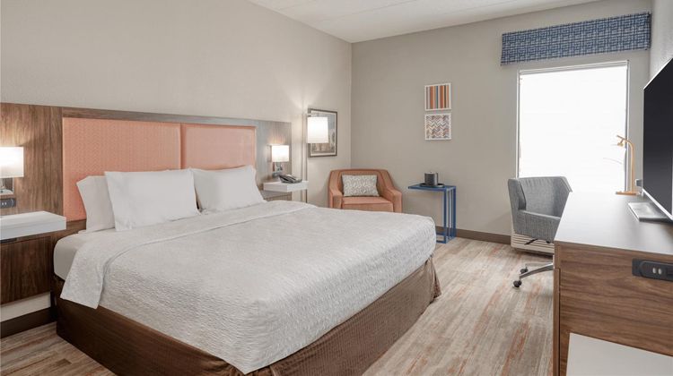 Hampton Inn Washington Court House Room