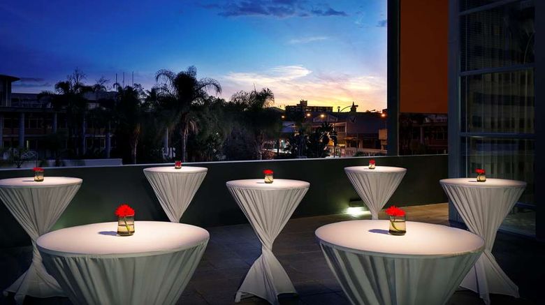 <b>Hilton Windhoek Meeting</b>. Images powered by <a href="https://iceportal.shijigroup.com/" title="IcePortal" target="_blank">IcePortal</a>.