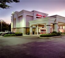 Hampton Inn East Windsor Exterior