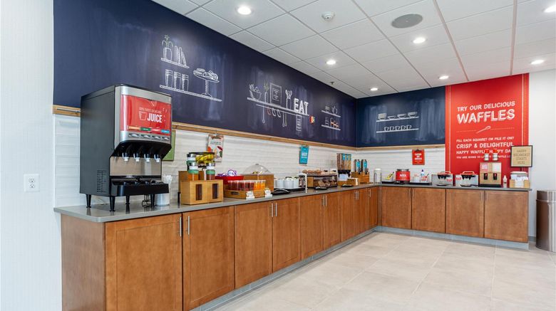 <b>Hampton Inn Winchester-North Restaurant</b>. Images powered by <a href="https://iceportal.shijigroup.com/" title="IcePortal" target="_blank">IcePortal</a>.
