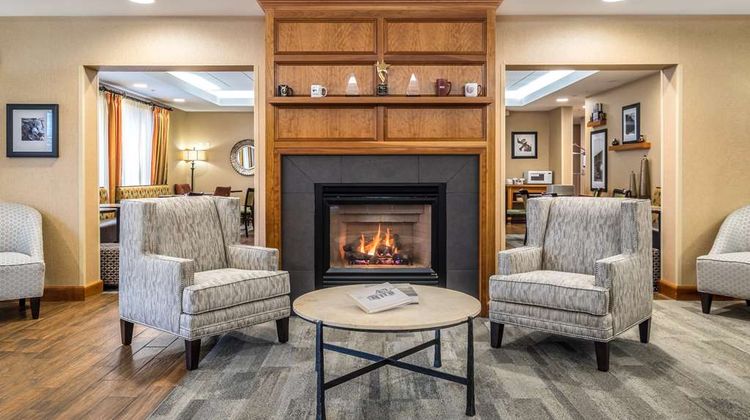 Hampton Inn Waterville Lobby