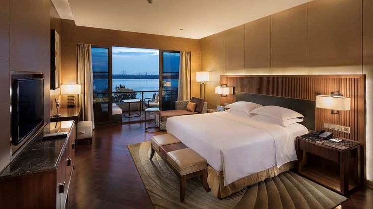 Hilton Wuhan Optics Valley Other