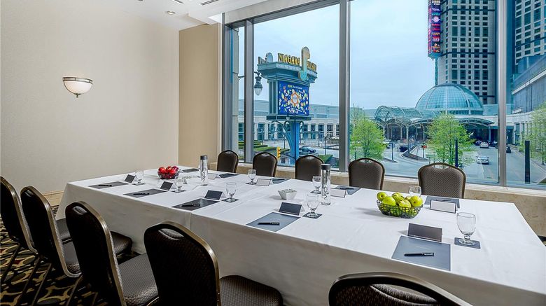 <b>Hilton Niagara Falls Fallsview Meeting</b>. Images powered by <a href="https://iceportal.shijigroup.com/" title="IcePortal" target="_blank">IcePortal</a>.